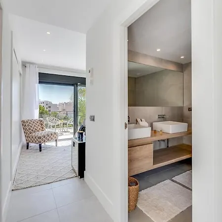 Apartment Golf-Front Villa Private Pool Sleeps 8