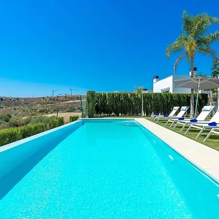 Appartamento Golf-front Private Pool Sleeps 8